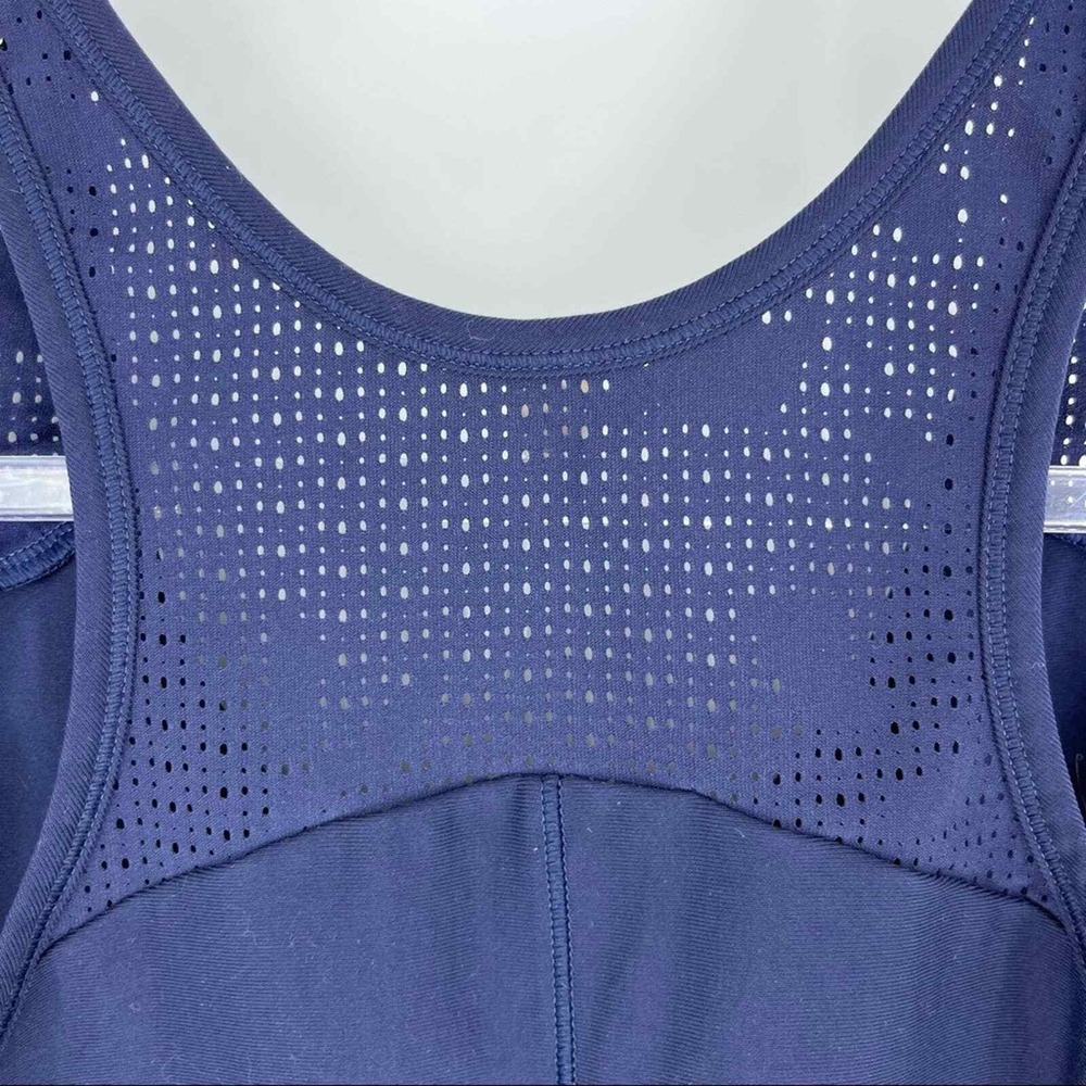 Under‎ Armour Scoop Neck Racerback Tank with Mesh Detail Navy Size S - Picture 4 of 7